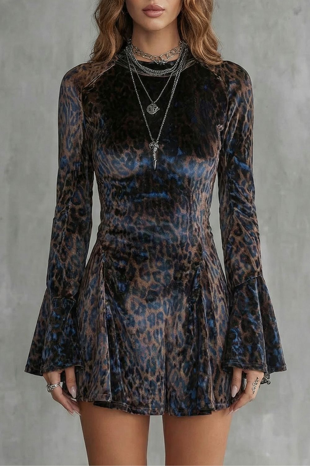 Bellanca – Flared sleeve – Leopard print mini dress