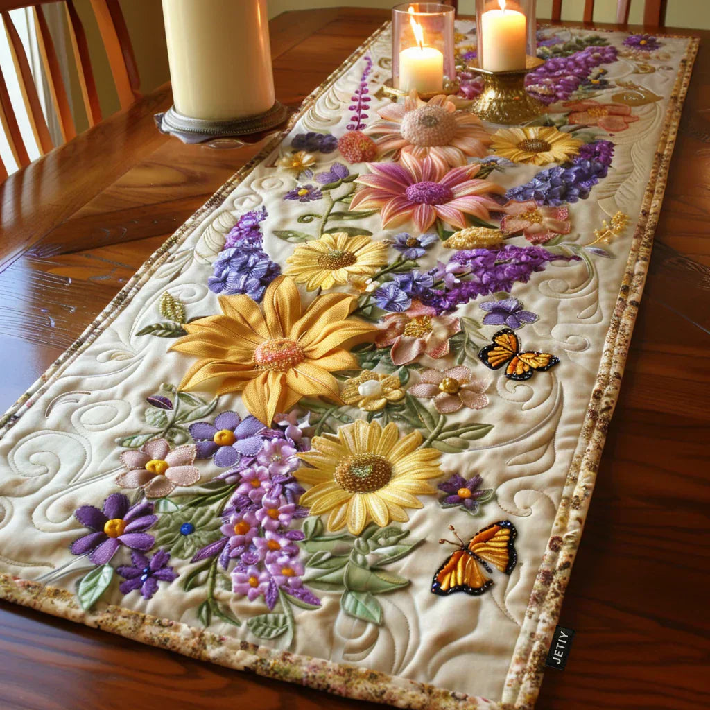 Quilted Tablecloth - Garden in Flowers