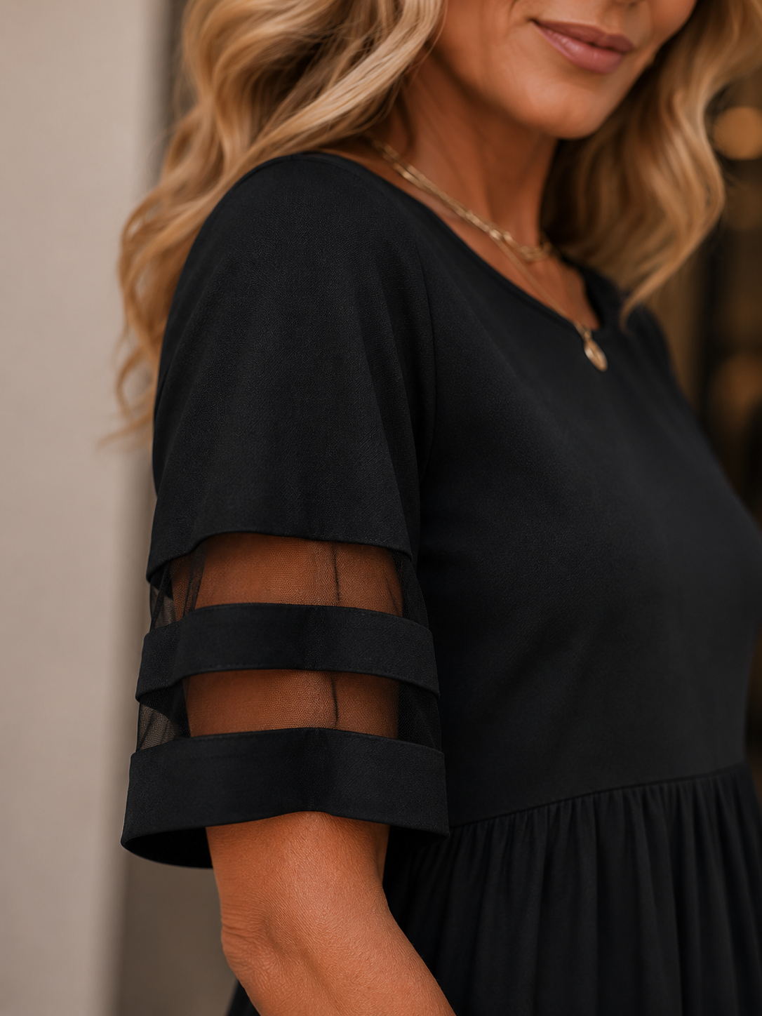 Aubrey™ – Flattering Tummy-Smoothing Midi Dress