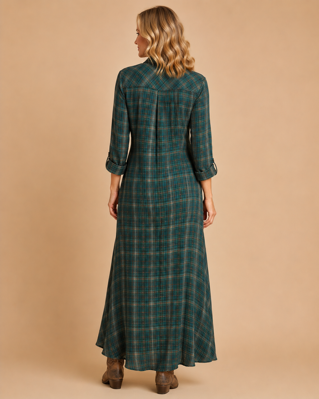 Long Dress with Green Checkered Lapel