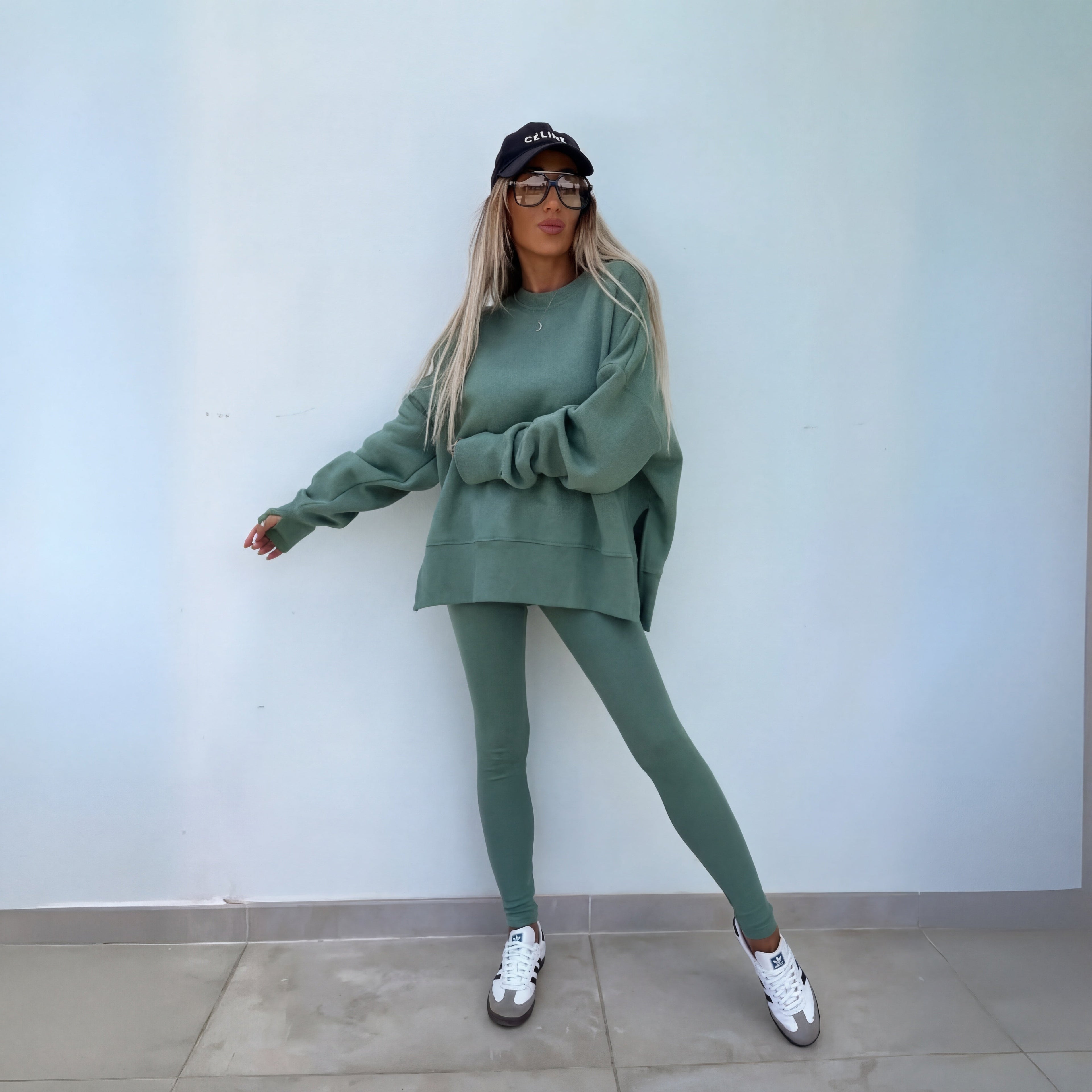 Mirelle | Relaxed Sweatshirt & Jogger Set