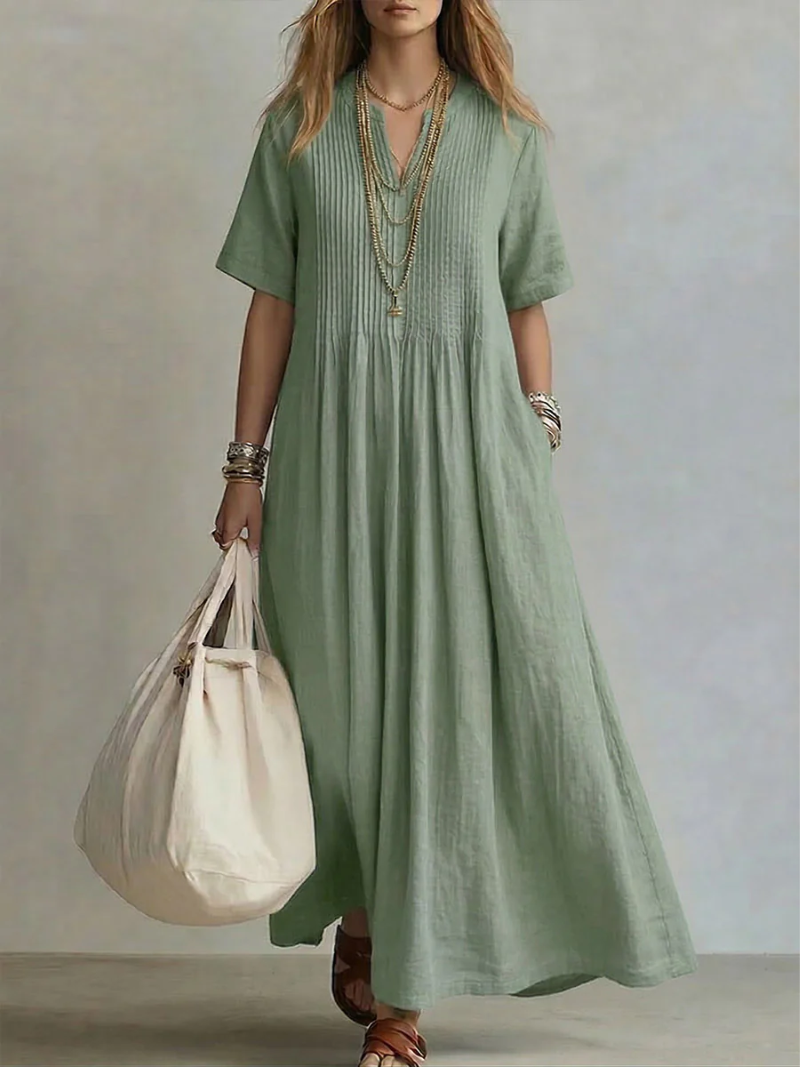 Lyra | Flowy Pleated Maxi Dress