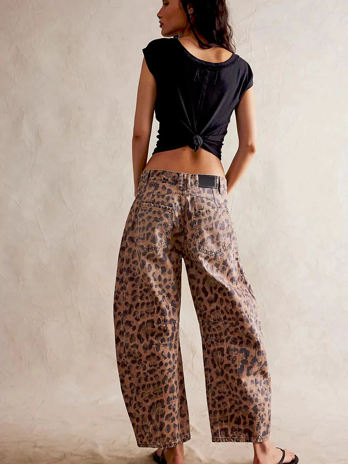 Zephyrine - Leopard Print Barrel Jeans